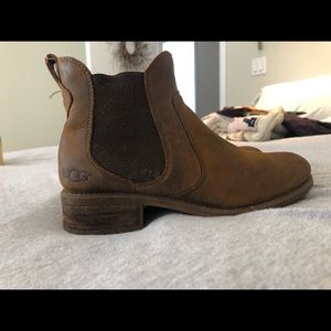 UGG Bonham bootie size 7 US
